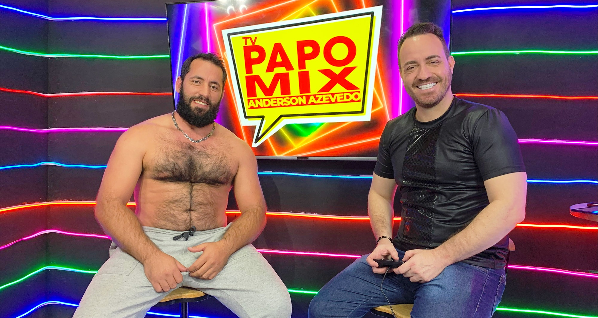 Pornstar PC, o caminhoneiro do MundoMais, revela os bastidores picantes das  gravações | TVPapoMix